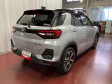 コンパクトなボディですが、車内や荷室はとっても広々!