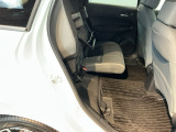 シートをはね上げれば、高さのある荷物も積めます。