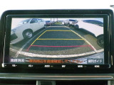 バックカメラ付き♪車庫入れ、バックでの駐車時に後方が見える事での安心感は大きいです☆一度装備したら外せなくなるアイテムです♪