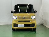 LEDヘッドライトを装備しています。LEDヘッドライトはとても明るく、雨の日や夜間走行も安全・安心です。オートライトコントロール付きで周囲の明るさに応じて自動で点灯・消灯します