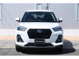 Zグレードはシーケンシャルウィンカー・LEDフォグ&ライナー・電動パーキングブレーキ(ブレーキホールド機能付)・本革巻ステアリング・レーンキープ機能・シートヒーター・後側方警戒支援システム等も標準装備
