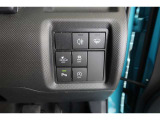 【クリアランスソナー】警告音と表示で、障害物の確認をアシスト♪縦列駐車時や駐車場・車庫などでの取り回しをサポートします。
