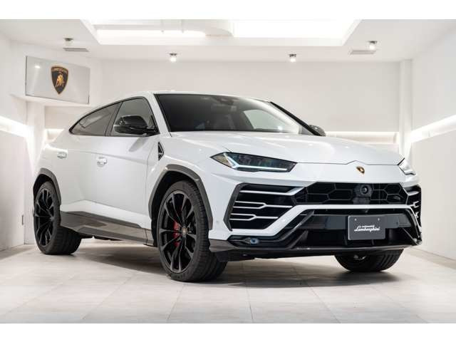 ウルス 4.0 4WD 