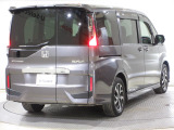 ●納車から1年間の無料保証(ホッと保証)が付いています。万一の保証修理は、全国のホンダディーラーをご利用いただくことができます。お近くのお客様も遠方のお客様も安心してご購入いただくことができます。