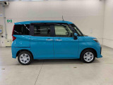 軽自動車、小型車を中心に常時300台展示車を御用意させて頂いております