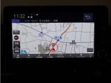 純正9インチHondaCONNECTナビ(LXU-242NBi)&バックカメラが装備されているので、普段の使い勝手もロングドライブも快適です。