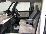 高品質な中古車を豊富に展示!全車保証付で安心をお届けいたします。