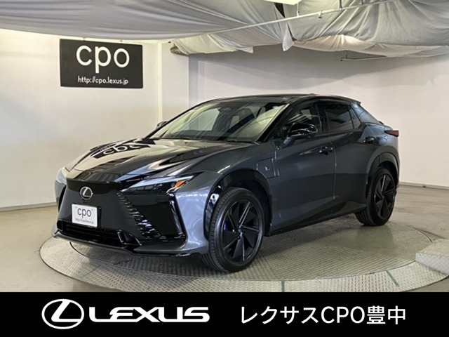 RZ  550e Fスポーツ 4WD