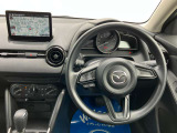 すっきりとしたハンドル周りのデザインで、運転席の操作性も良く、リラックスして運転をしていただけます。