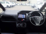 全方位で視界が広く、高い目線で運転もしやすいです!