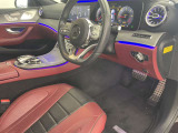 メルセデス・ベンツの定める厳しい基準をクリアしたお車のみをご案内させて頂きます。納車前整備はメーカー規定に基づき100項目以上にも及ぶ点検を熟練のメカニックによって行いご納車させて頂きます。