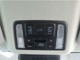 両側電動のスライドドアで楽々スムース!運転席からも開閉の操作もできます♪キーのスイッチひとつで自動開閉できる便利な機能もついてます♪