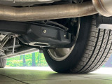 お車を安心してお乗りいただく為には、足回りの定期点検が欠かせません。サービスサポート(有償保証)では無料点検もご提供しており、安心のカーライフをお過ごしいただけるサポート体制が整っています。