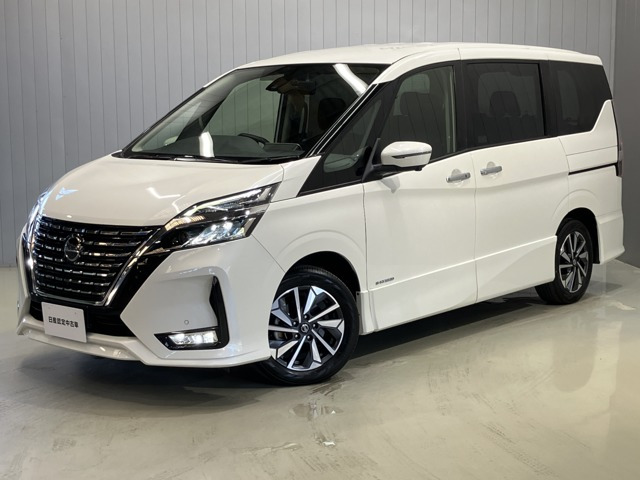 セレナ 2.0 ハイウェイスターV 