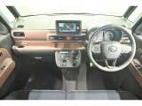 見通しのよいすっきりとした視界で、運転もしやすいです。