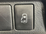 【パワースライドドア】スマートキーや運転席のスイッチでスライドドアの開閉が可能♪電動だから力を入れてドアを開ける必要が無く、小さいお子様でも、重い荷物を持っている時もラクに開け閉めできます♪