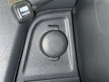 シガーソケット用の充電器が使用可能です!