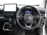 運転席廻りです。