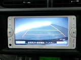 【バックモニター】・・・気になる後ろの見通しも、車庫入れに大活躍☆運転が困難な場所でも、しっかりサポート!心強い味方のモニターです♪