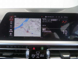 ◆iDriveを装備。操作系統をディスプレイから独立させることで、人間工学に基づいた最適な運転環境を実現しております。◆