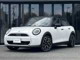 MINI CooperC 5DOOR フェイバードトリム☆弊社元デモカー☆ベスキンベージュシート☆Mパッケージ☆ハーマンカードンスピーカー☆電動パワーシート☆ステアリングヒーター