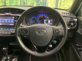【純正革巻きステアリング】上質な革を使用することで、手にしっかり馴染みとても運転しやすいハンドルです♪