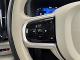 XC60  リチャージPHV T6 AWD インスクリプション 4WD 本革シート