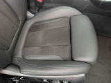BMW Premium Selection 江戸川は、約20台の展示スペースがあり、常時新車拠店より厳選された認定中古車が続々と入庫しております。