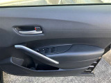 各種スイッチです