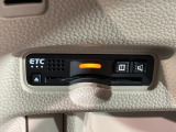 いまや快適なカーライフに欠かせないETCが付いています。