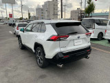 納車後に無料1ヶ月点検あります。全国の日産販売会社で受けれます。