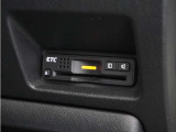 ◆ETC◆有料道路を利用する際にスムースに通過でき、わずらわしい料金支払いから開放されます!今や無いと不便に感じるほど必需品の装備ですね♪