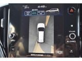 マルチビューモニターは車両の前後左右に搭載された4つのカメラ映像を合成し車両を真上から見てるような映像を11.6インチディスプレイに表示する機能です