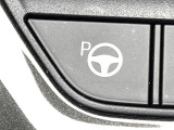 【駐車支援システム】駐車スペースを検知し、スムーズな駐車をアシスト。狭いスペースへの駐車など、駐車に自信の無い方におすすめの機能です♪