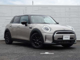 MINI認定中古車 車両本体価格に保証も含まれております!MINI認定中古車ですのでご安心くださいませ!