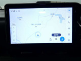 10.5インチのディスプレイオーディオ装着です。スマホとの通信で様々なサービスが楽しめます。TV視聴にも対応しています。