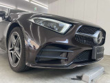 メルセデス・ベンツ[認定中古車]は、メルセデス・ベンツ日本株式会社が認定する中古車保証制度が適用される中古車です。これは正規販売店のみの特典です。