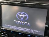 【メーカー純正9インチナビ】インテリアに溶け込むスタイリッシュな「専用設計」メーカーナビを装備♪視認性や操作性など基本性能にも優れ、より上質なカーライフをお楽しみいただけます。