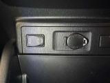 シガーソケット用の充電器が使用可能です!