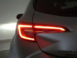 LEDテールライトです。省電力、高輝度のLEDは明るく照らすので夜間運転時の視認性を高めます。スタイリッシュな見た目で細かいところもこだわりたいあなたに!