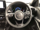 ハンドルは車を運転する上で、ずっと握っている重要なパーツです。手にフィットする物がいいですよね♪
