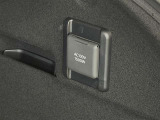 【アクセサリーソケット】車内で利用する電気製品の電源として広く利用できます
