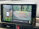【パノラマモニター】専用のカメラにより、上から見下ろしたような視点で360度クルマの周囲を確認することができます☆死角部分も確認しやすく、狭い場所での切り返しや駐車もスムーズに行えます。