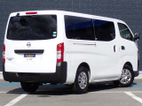 オリックス認定中古車は厳選した上質な車輌のみをお届け致します。全車にプロの職人による徹底した内外装の清掃、磨き上げ処理を施しております。