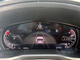 【スピードメーター】メーターがシンプルで見やすく運転しやすいですね。