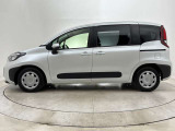 当社の車両本体価格には、納車前の車検整備費用も含まれています。別途で支払う場合、点検費用も安くありません。やっぱりU-Carは総額でも比べる必要がありますね。