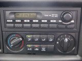 AM/FMチューナー付きラジオ。