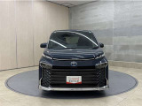 お車購入のポイントとなるフロントマスクです。上質で迫力あるデザインですね☆☆