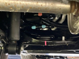 お車を安心してお乗りいただく為には、足回りの定期点検が欠かせません。サービスサポート(有償保証)では無料点検もご提供しており、安心のカーライフをお過ごしいただけるサポート体制が整っています。