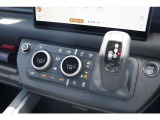 全国ご納車をさせていただきます。ご契約からご納車までのお聞きしたいことがございましたら当社スタッフまでお気軽にお問い合わせ下さい。ジャガー・ランドローバー西宮 専用フリーダイヤル【0078-6002-667287】